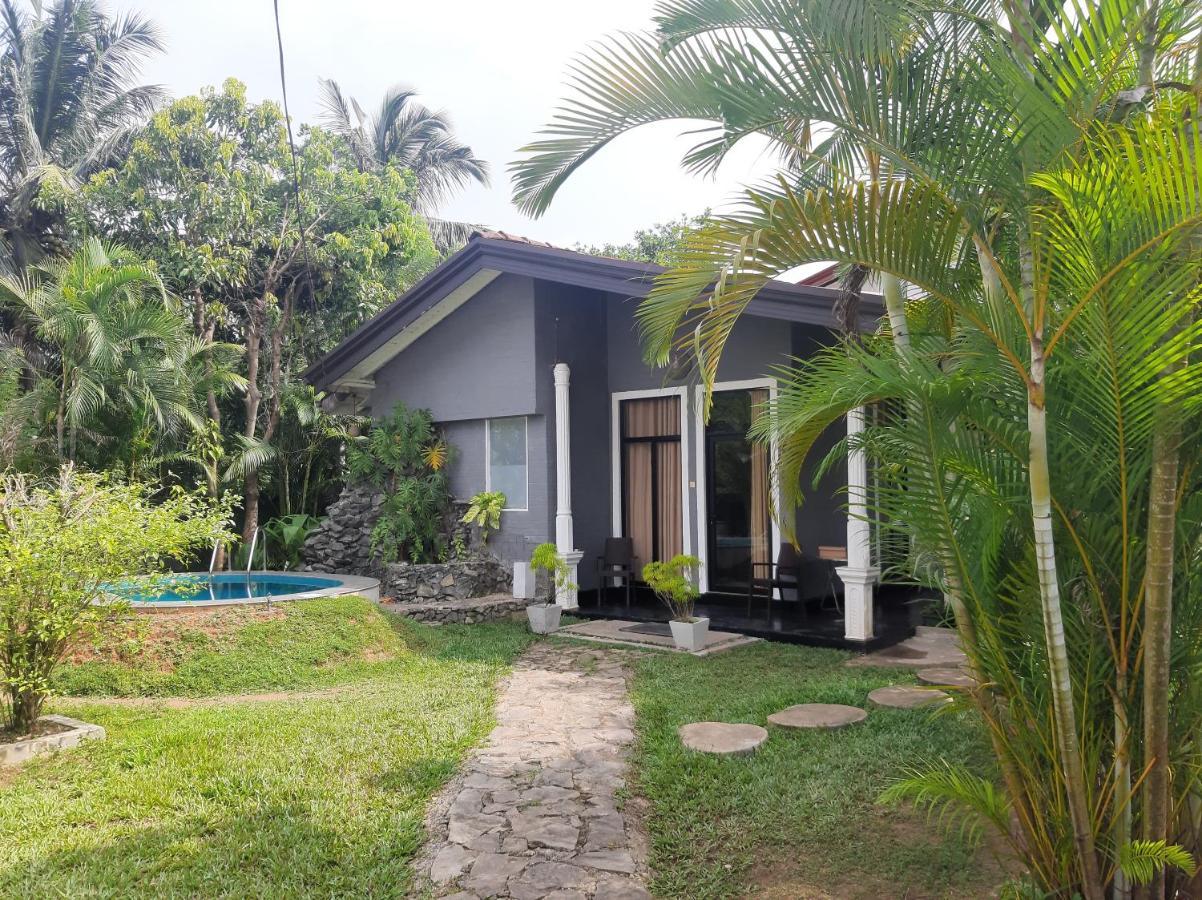 Mihilaka Holiday Homes Wadduwa Exterior foto